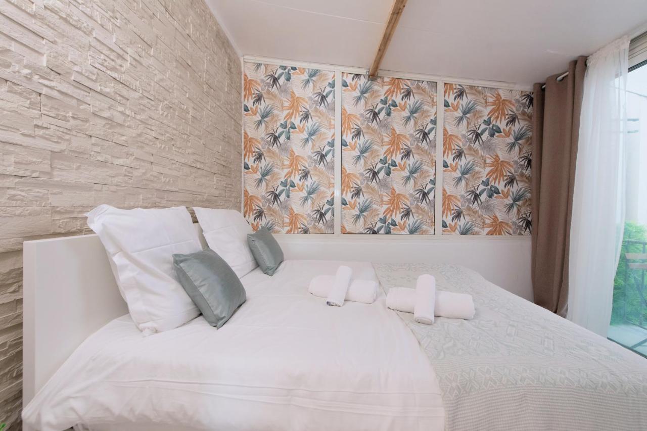 Grand Appartement- Le Port A/C ニース エクステリア 写真