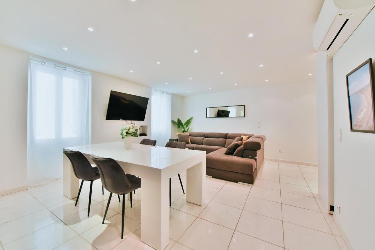 Grand Appartement- Le Port A/C ニース エクステリア 写真